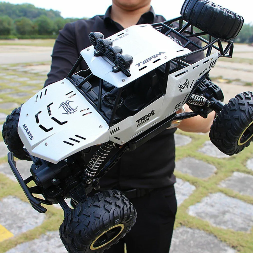 4WD 1:12 Climbing Car 2.4GHz Double Motors Drive Carro Remote Control Model Off-Road Vehicle (37cm)